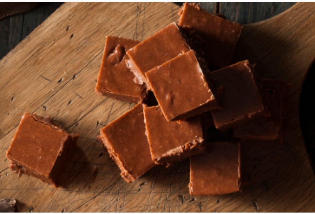 Healthy Easter Weekend Fudge Squares : Recipe